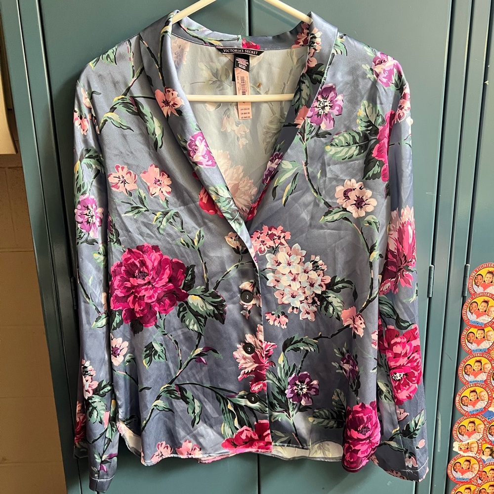 VS silk pajama top